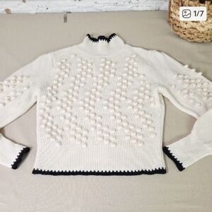BCBG Max Azria Cream Sweater with Black Accents SIZE SMALL